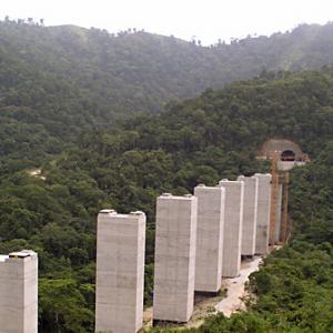 Puerto Cabello-La Encrucijada Railway